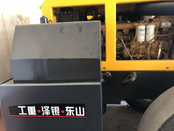 防爆裝載機(jī)